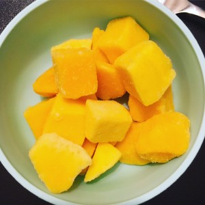 frozen mangoes